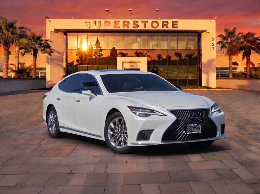 2021 LEXUS LS
