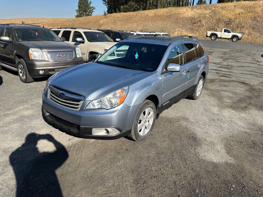2012 SUBARU Outback