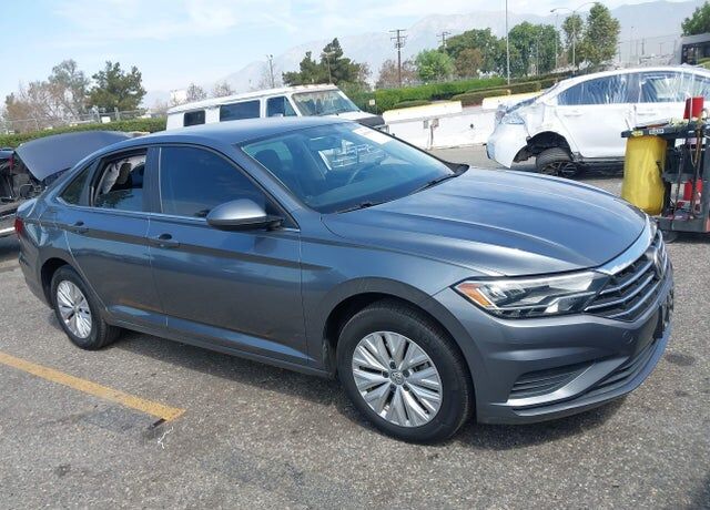 2019 VOLKSWAGEN Jetta