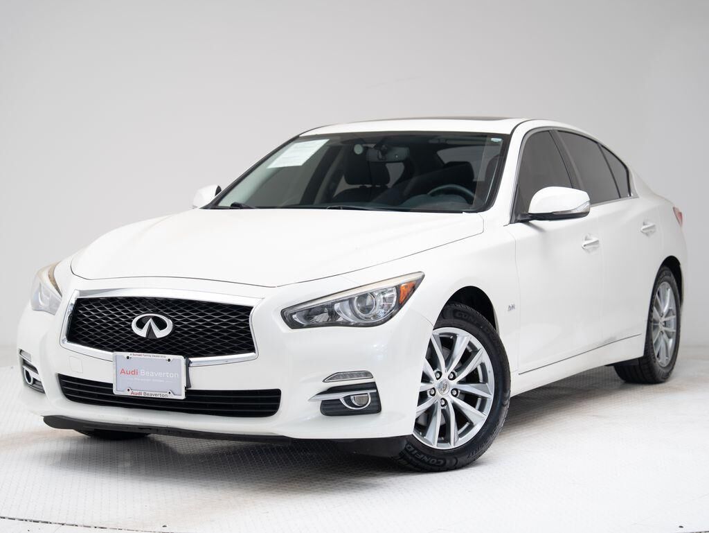 2016 INFINITI Q50