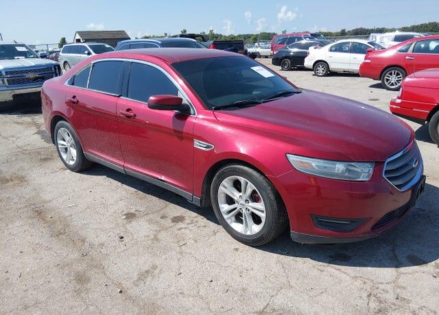 2013 FORD Taurus