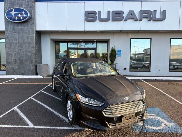 2015 FORD Fusion