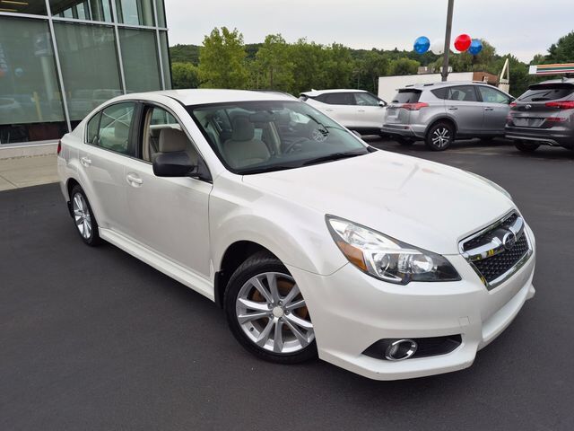2014 SUBARU Legacy