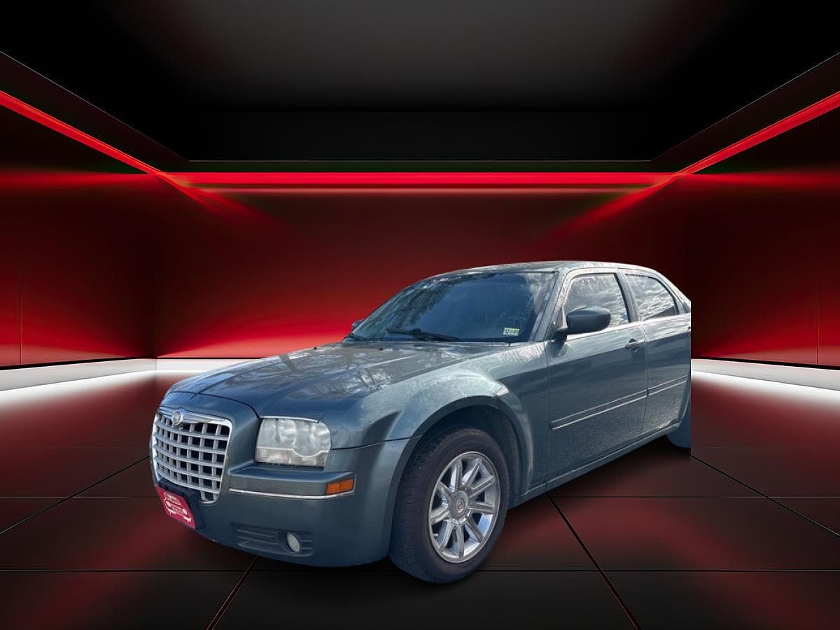 2005 CHRYSLER 300