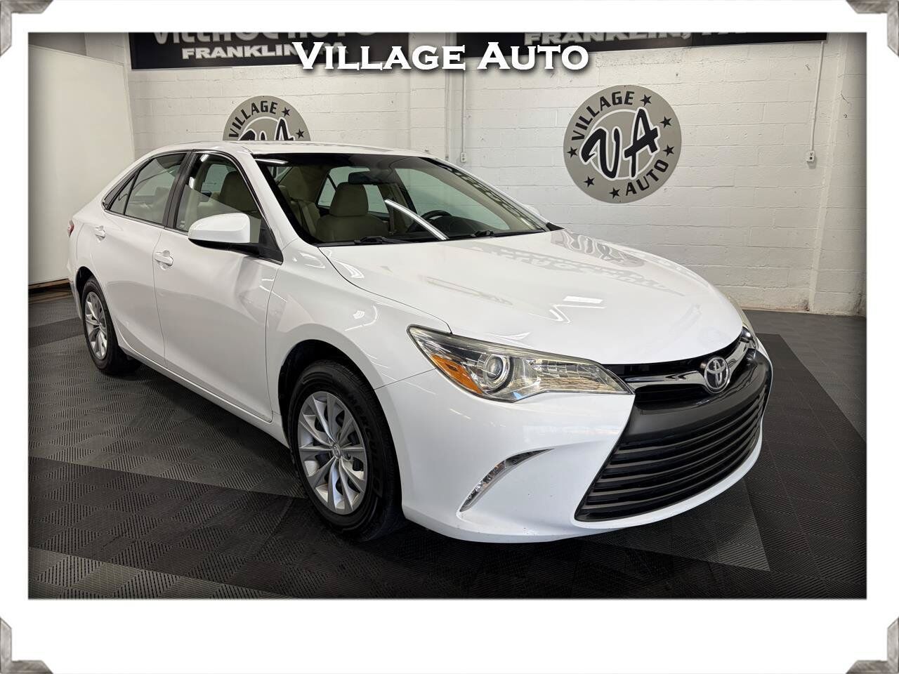 2016 TOYOTA Camry