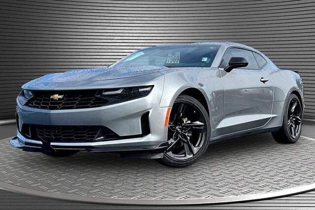 2023 CHEVROLET Camaro