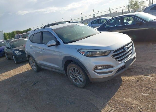2017 HYUNDAI Tucson