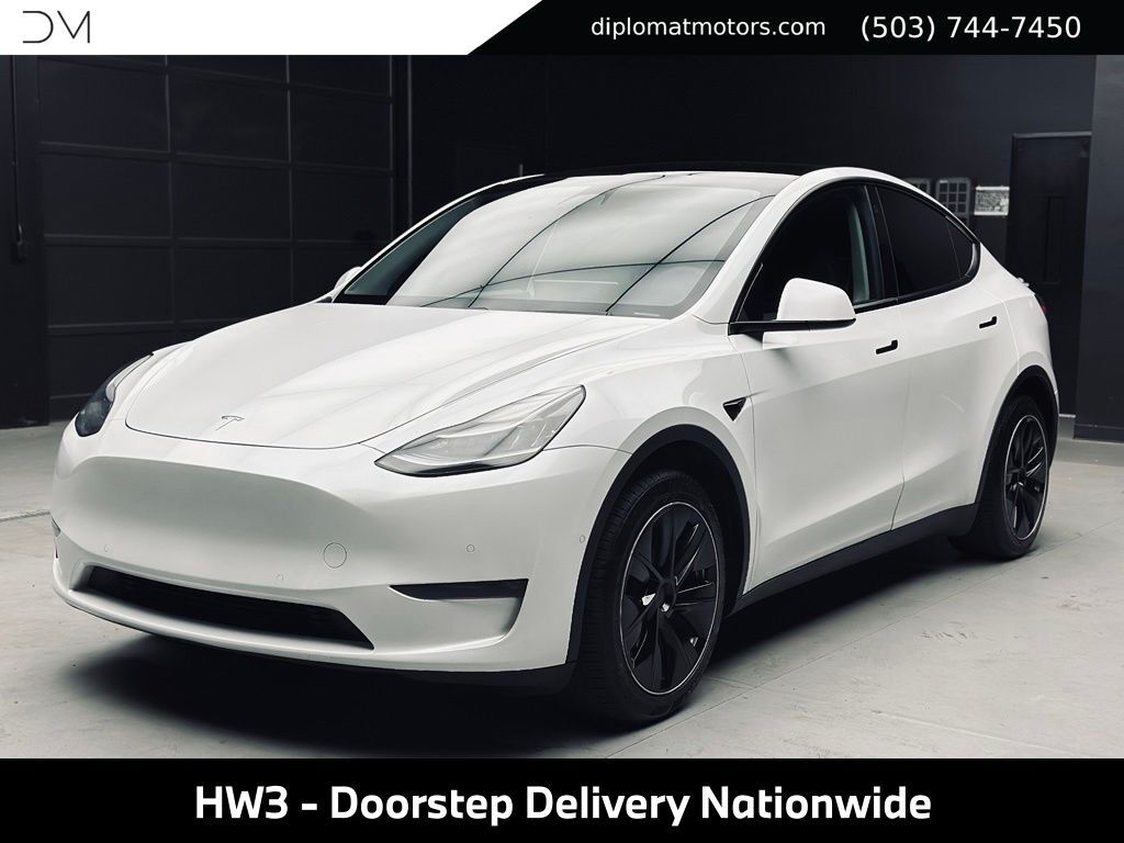 2021 TESLA Model Y