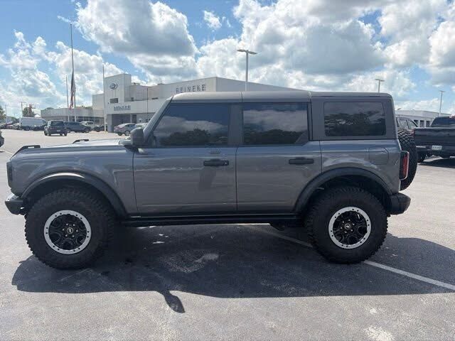 2023 FORD Bronco