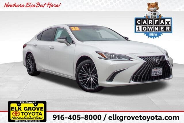 2025 LEXUS ES