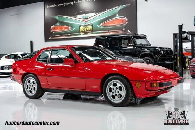 1988 PORSCHE 924