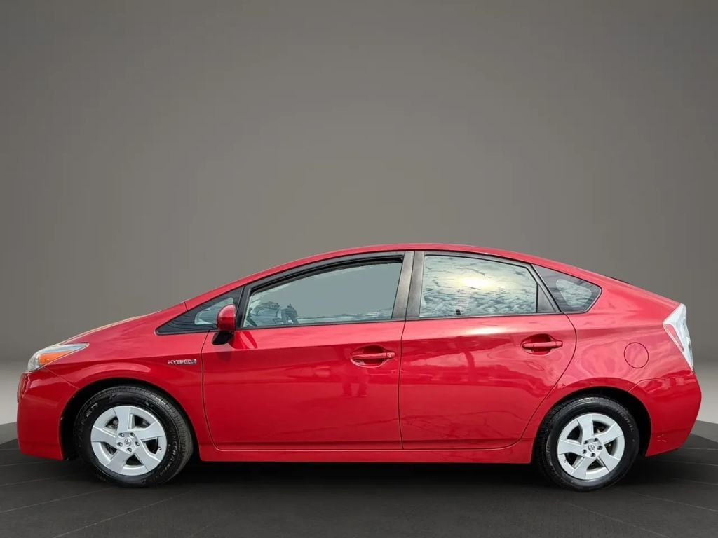 2011 TOYOTA PRIUS