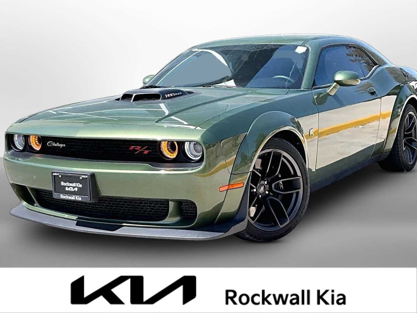 2021 DODGE Challenger