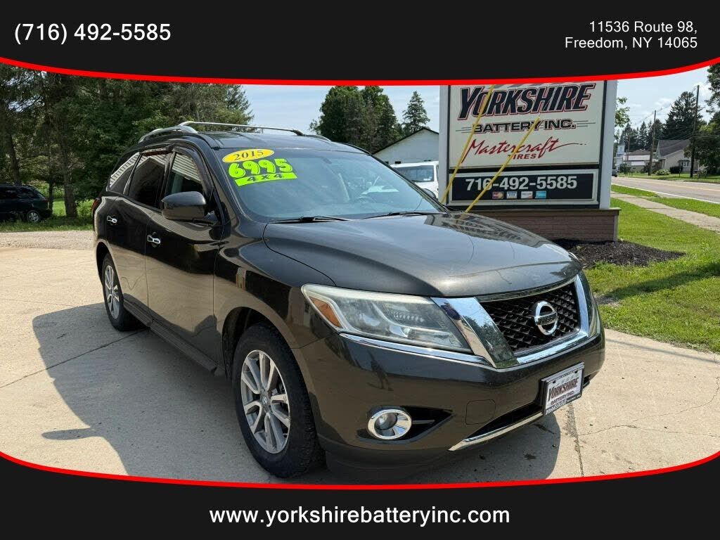 2015 NISSAN Pathfinder
