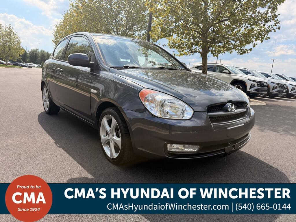 2010 HYUNDAI Accent