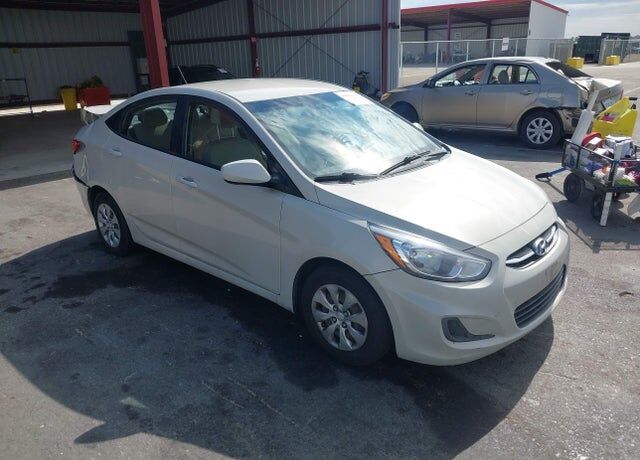 2016 HYUNDAI Accent