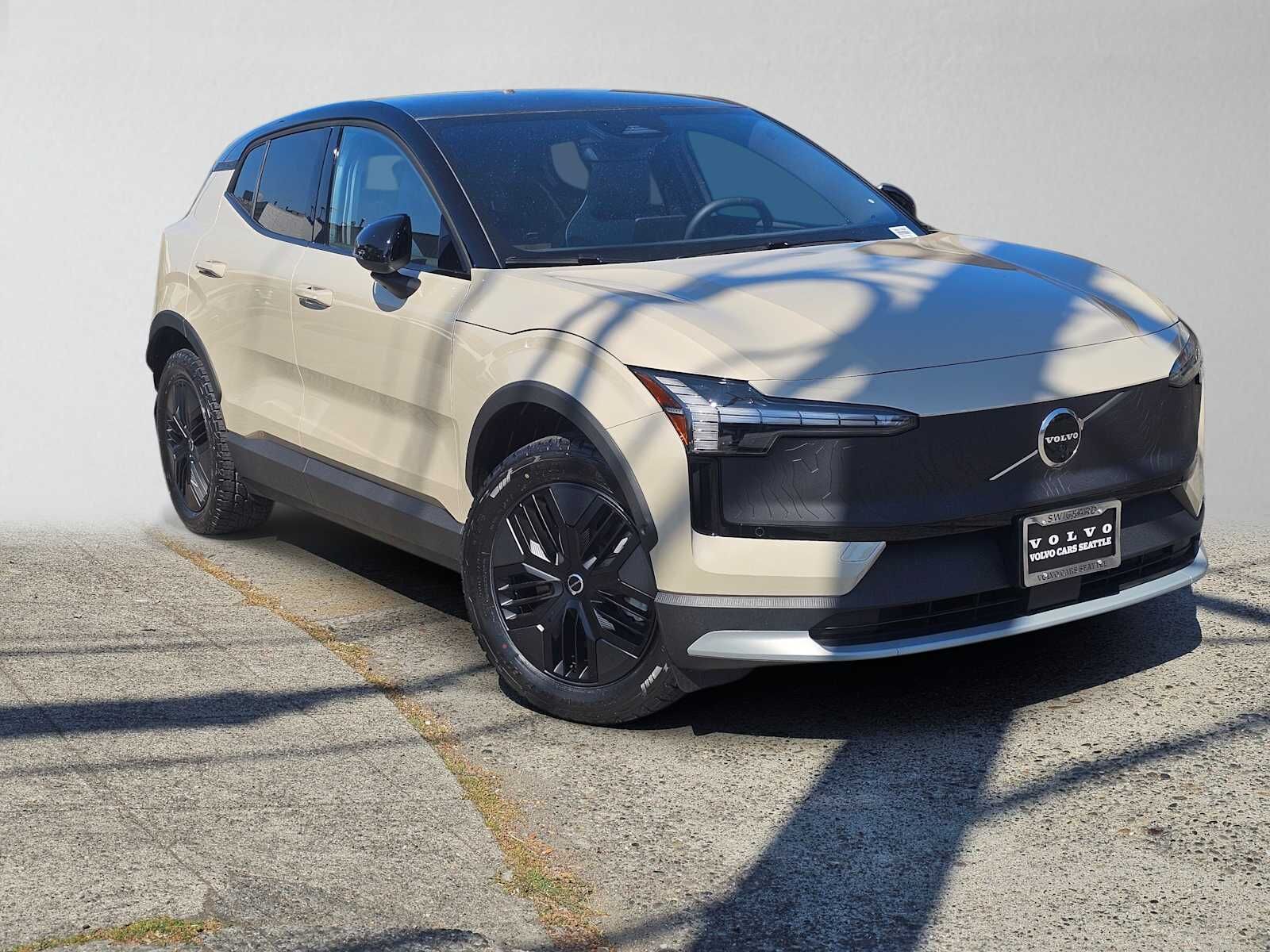 2026 VOLVO EX30 CC