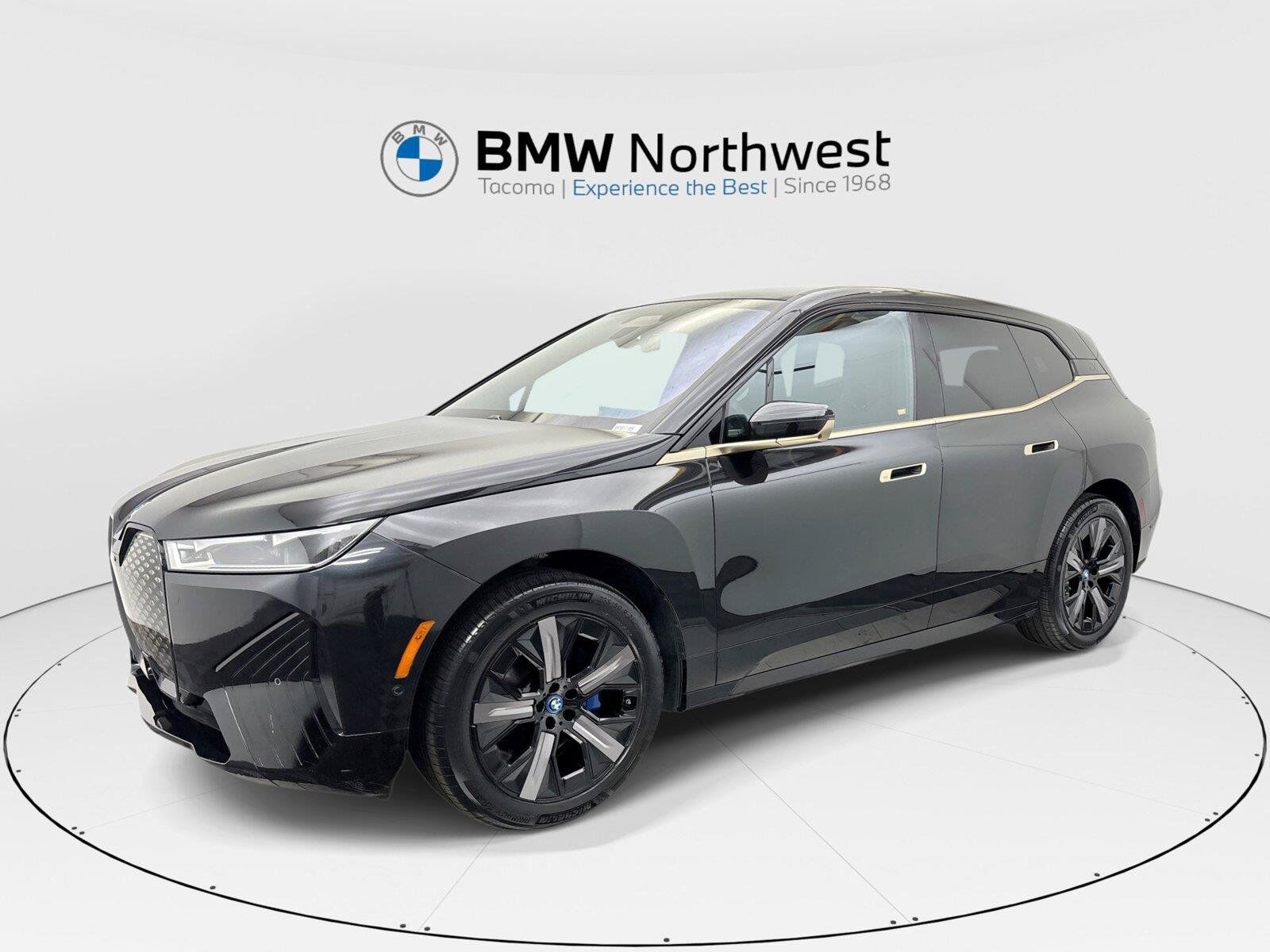 2023 BMW ix