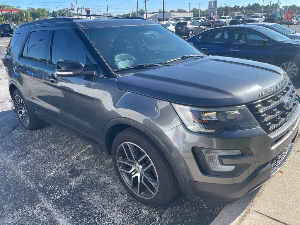 2016 FORD Explorer