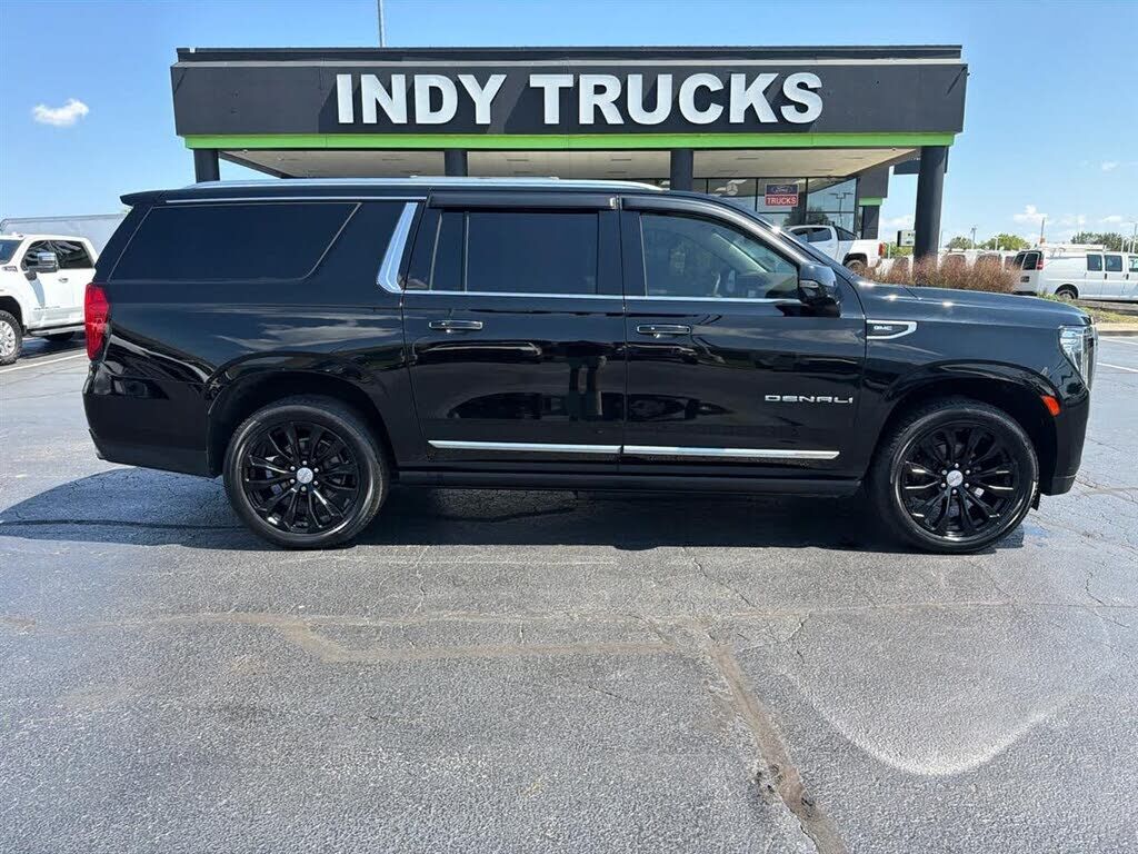 2022 GMC Yukon XL