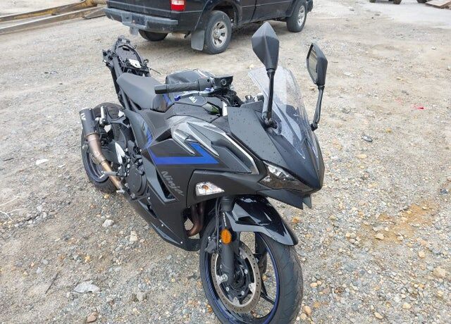 2025 KAWASAKI Ninja