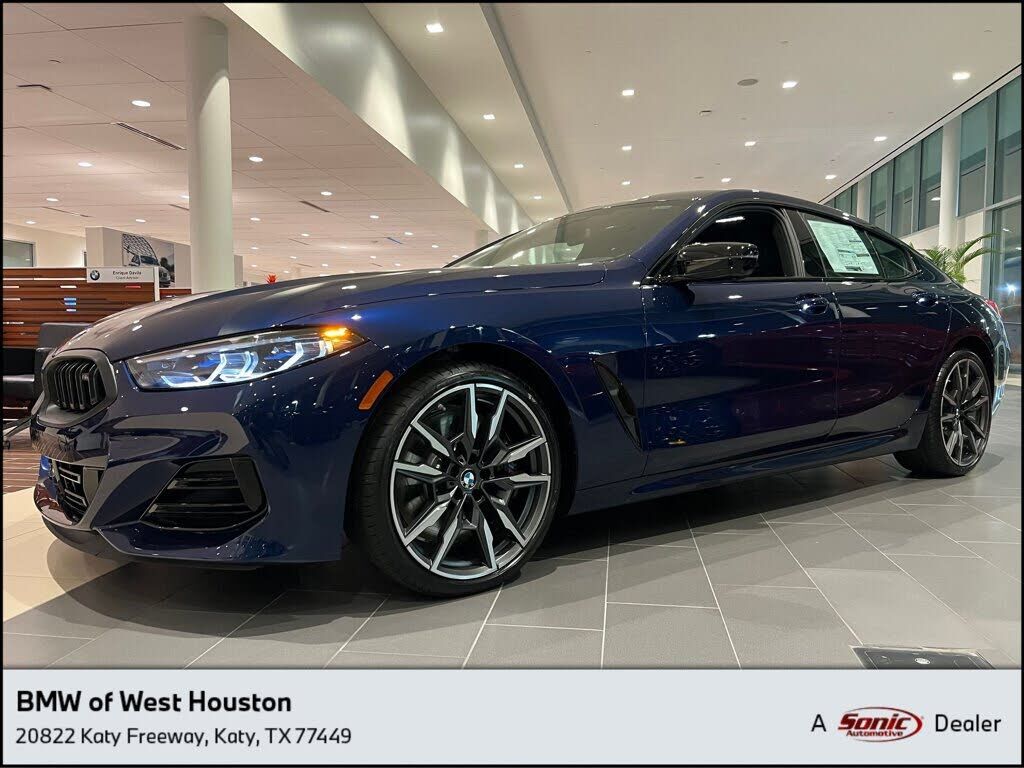 2026 BMW M8