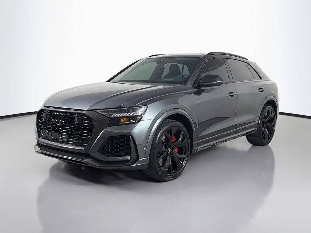 2024 AUDI RS Q8