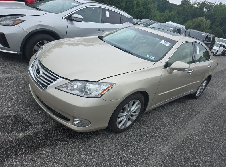 2012 LEXUS ES