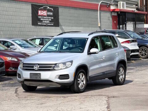 2015 VOLKSWAGEN Tiguan