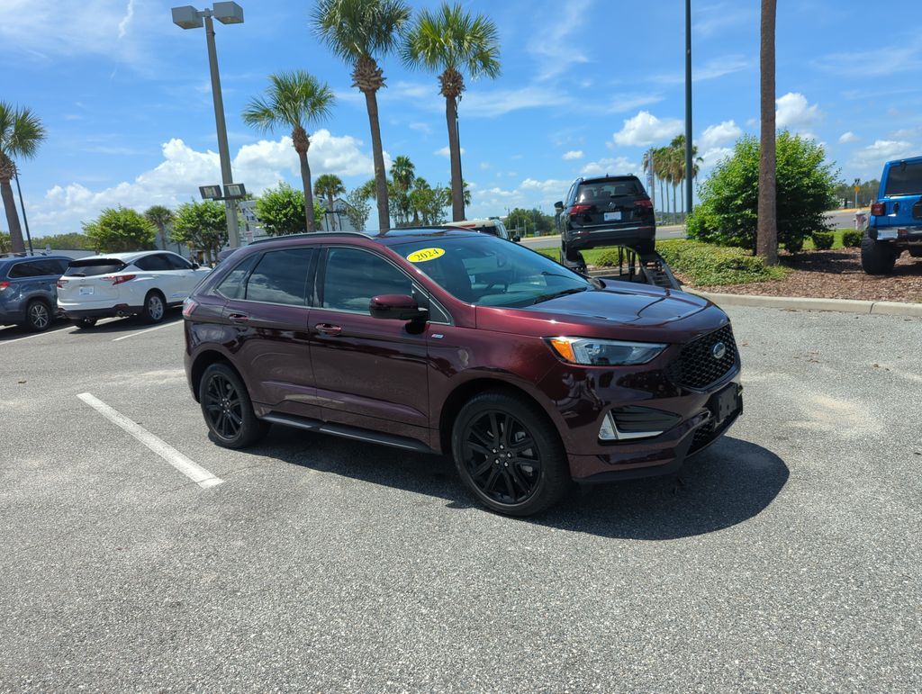 2024 FORD Edge