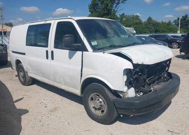 2012 CHEVROLET Express