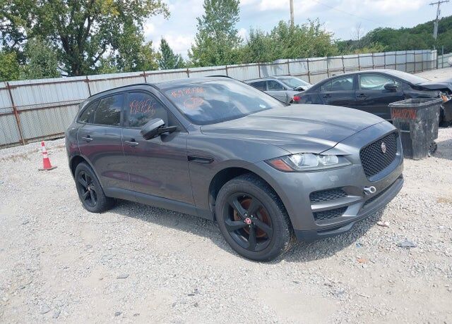 2017 JAGUAR F-Pace