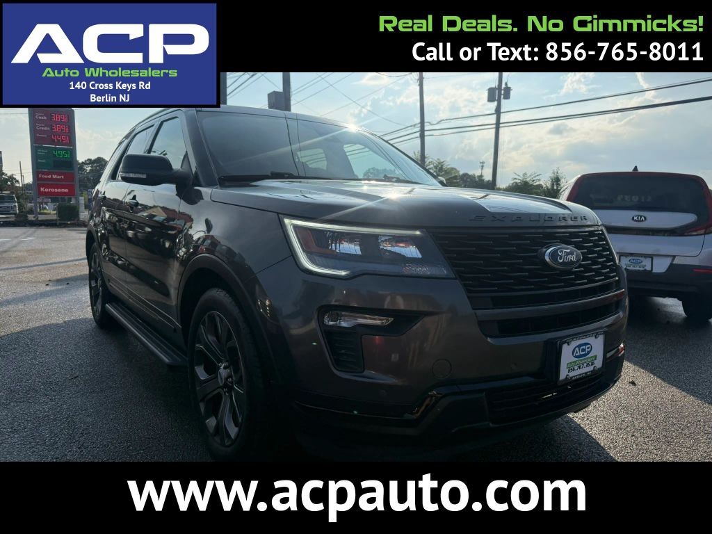 2018 FORD Explorer