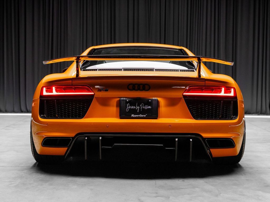 2017 Audi R8