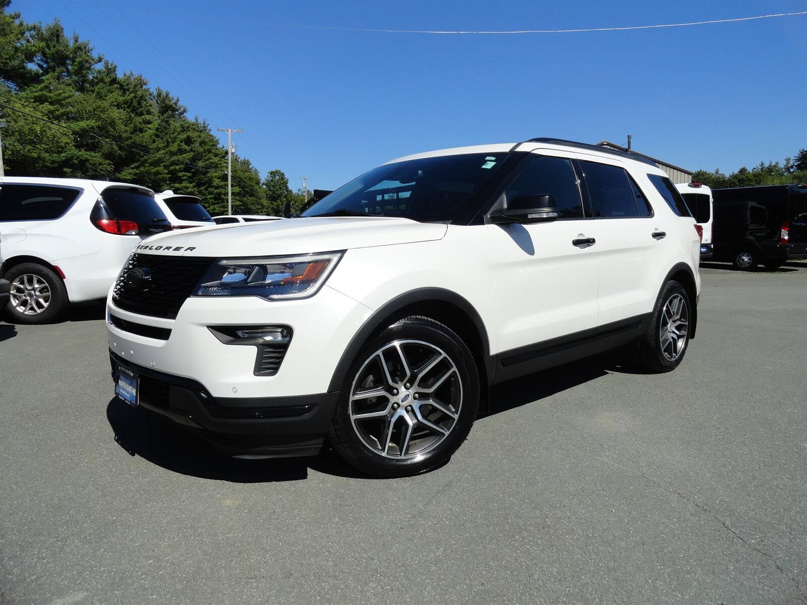 2018 FORD Explorer