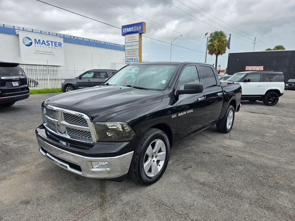 2011 DODGE Ram