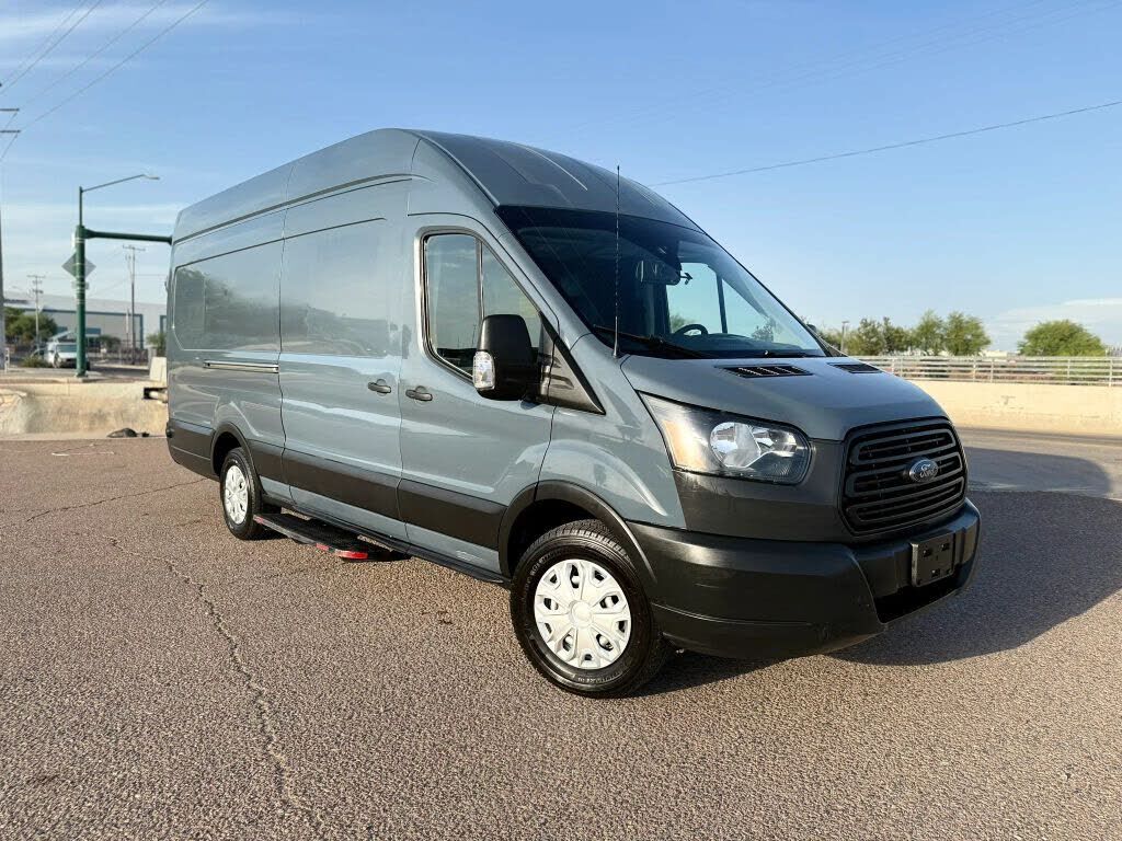 2019 FORD Transit