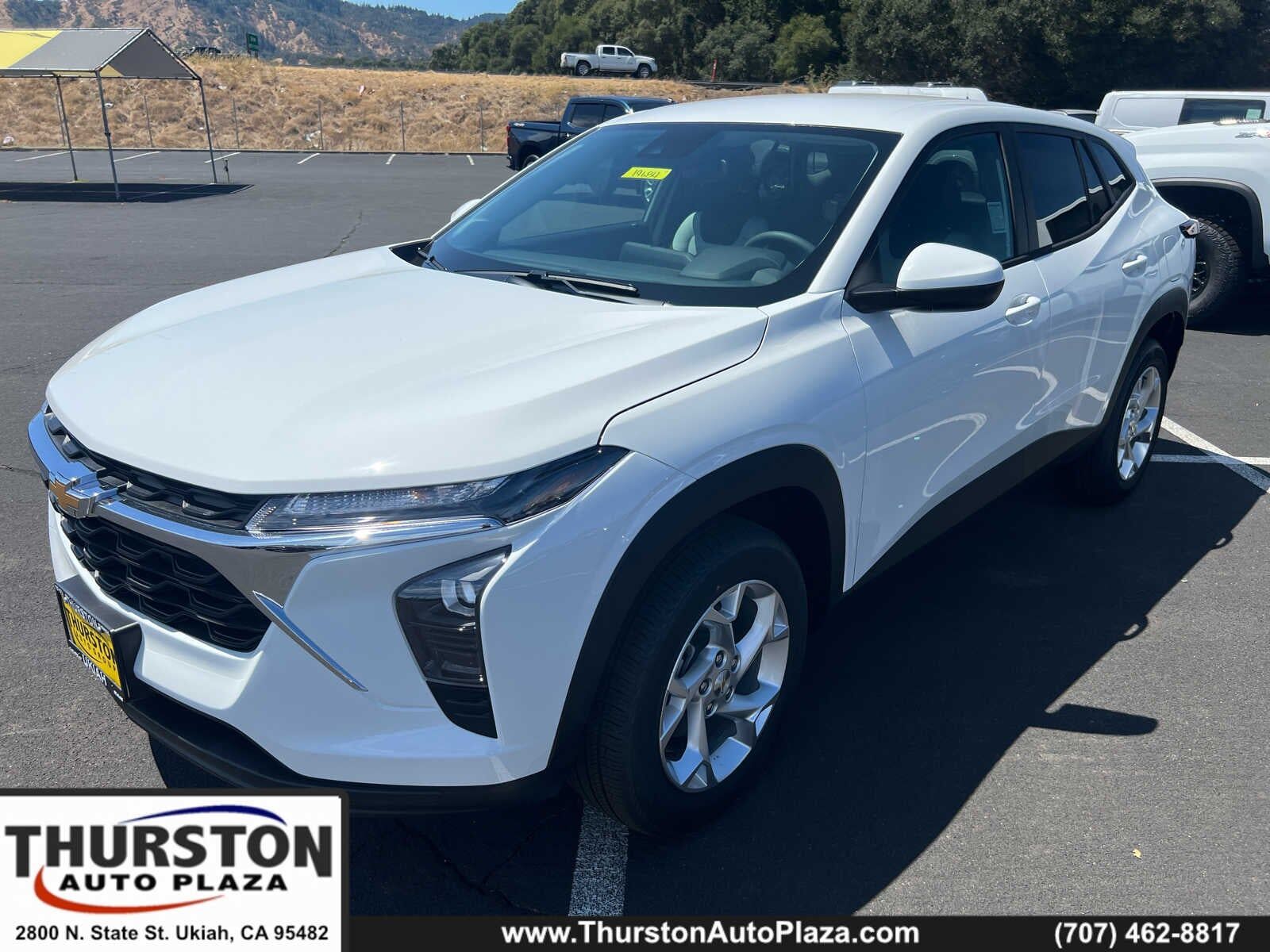 2026 CHEVROLET Trax