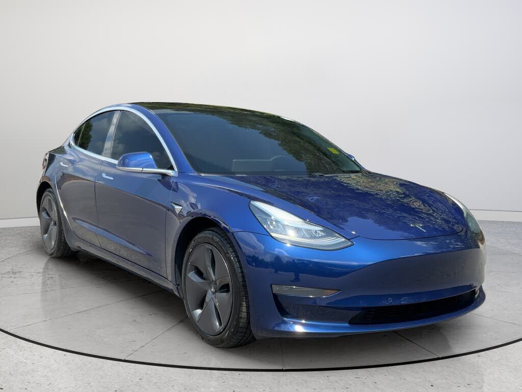 2020 TESLA Model 3