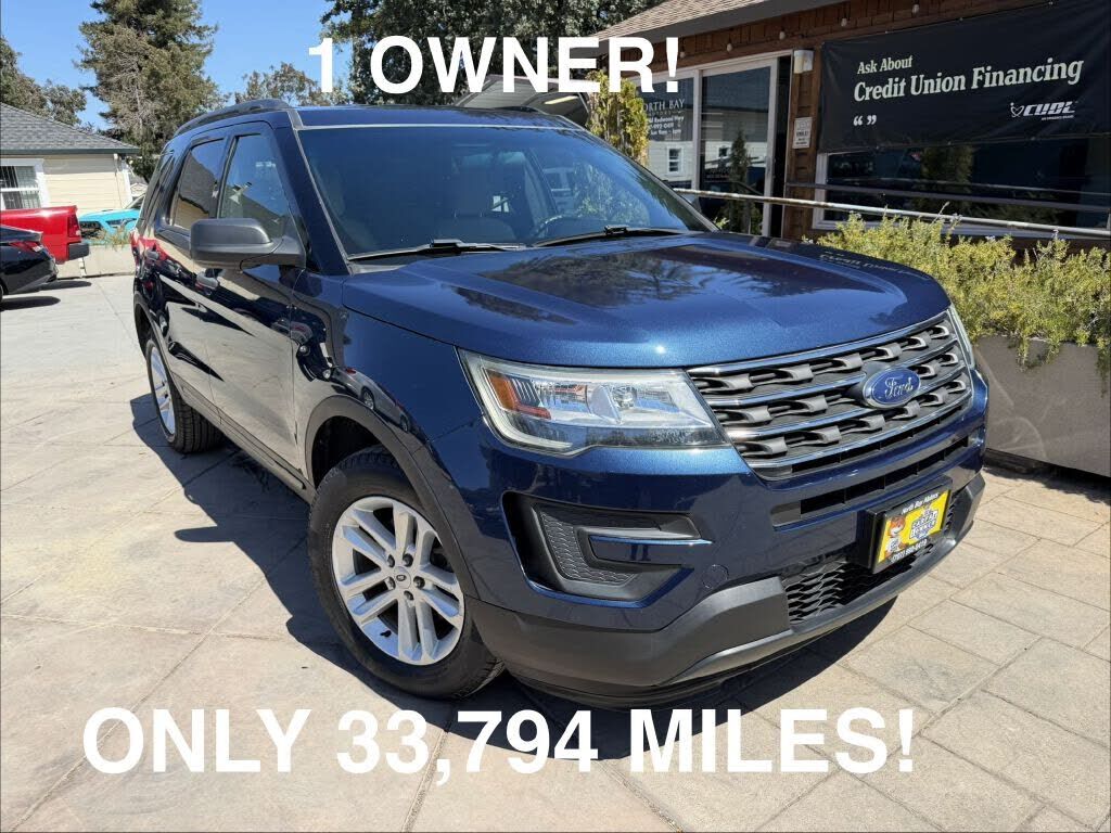 2017 FORD Explorer