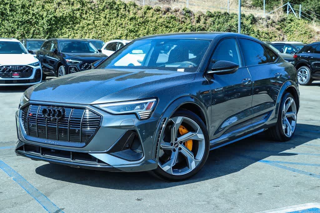 2023 AUDI e-tron
