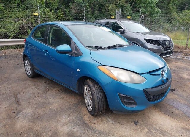 2012 MAZDA Mazda2
