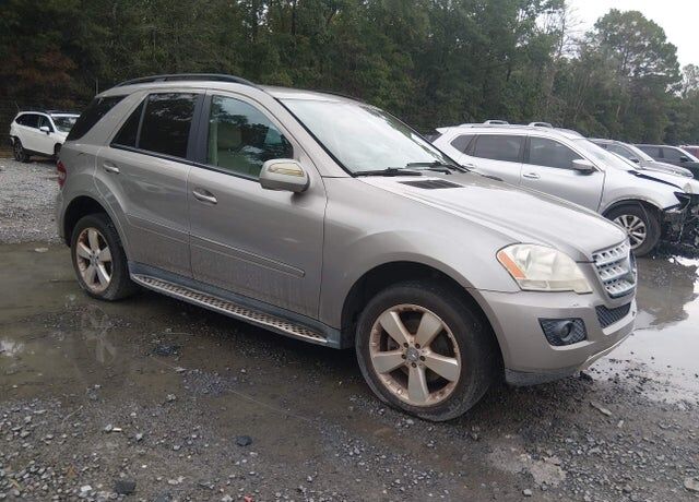 2009 MERCEDES-BENZ M-Class