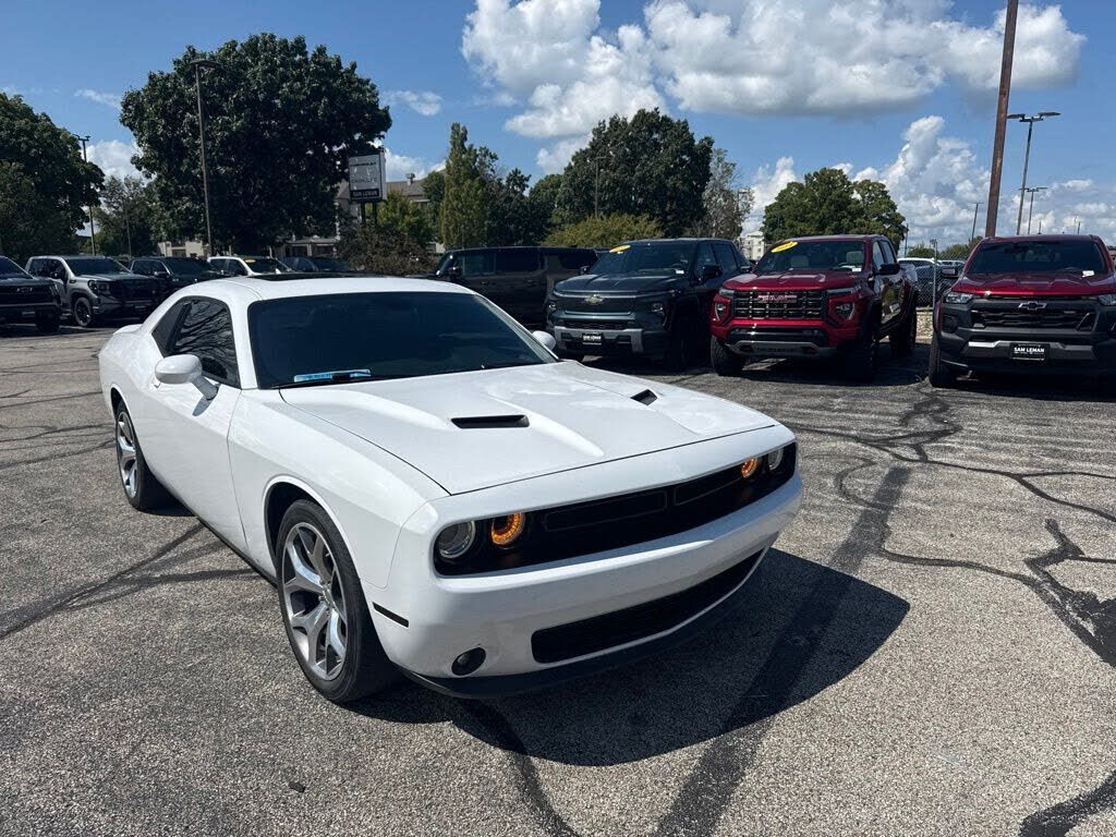 2015 DODGE Challenger