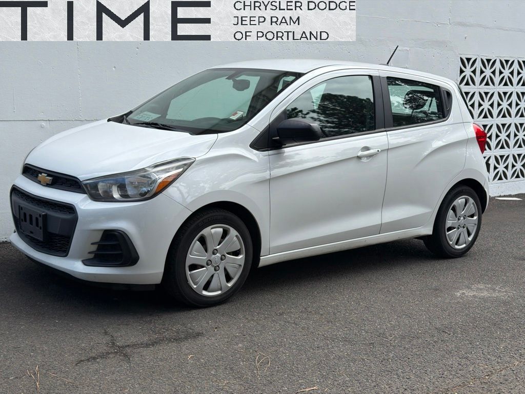 2017 CHEVROLET Spark