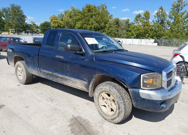2006 DODGE Dakota