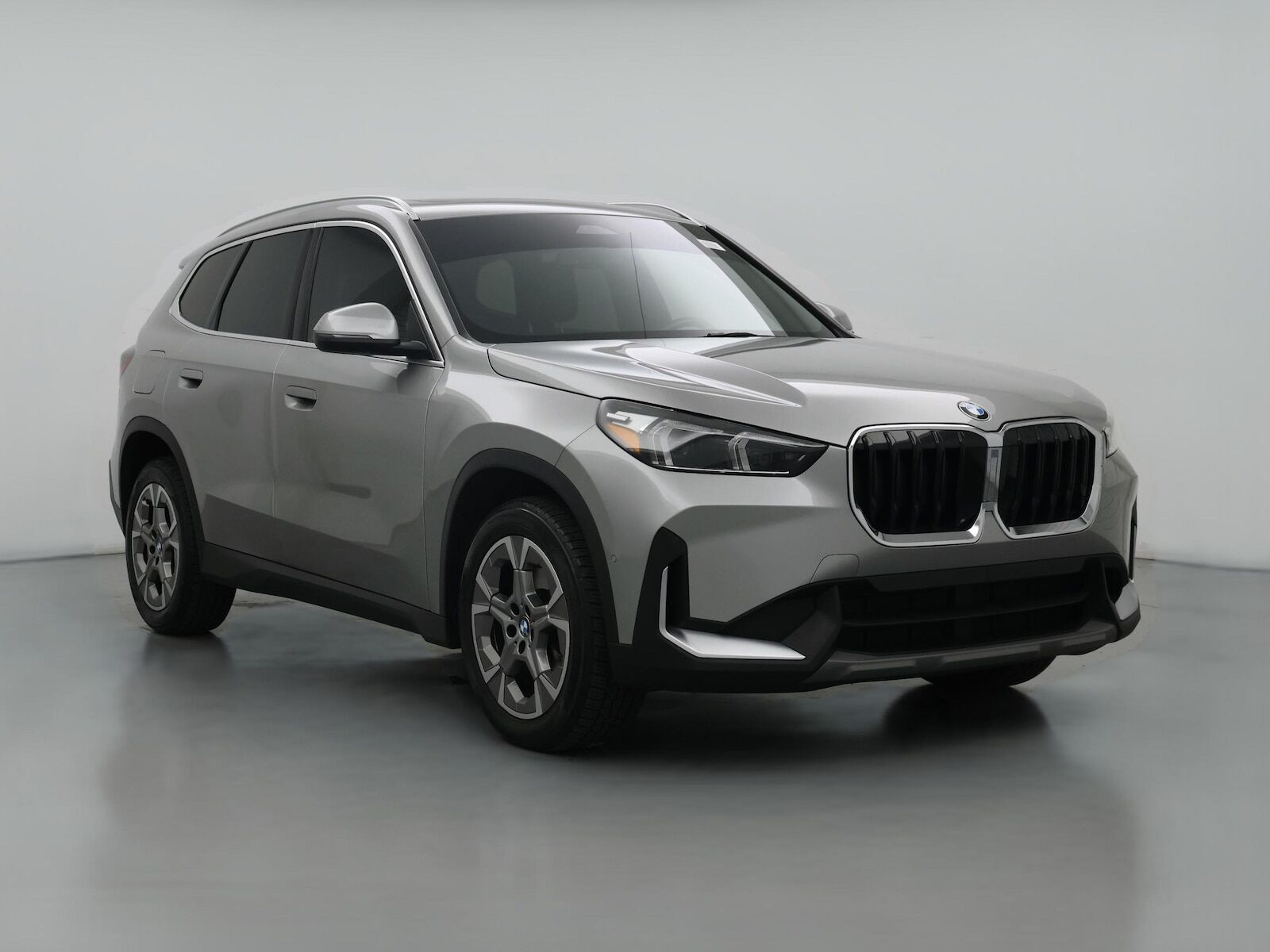 2023 BMW X1