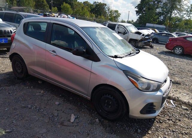 2017 CHEVROLET Spark