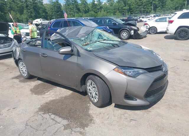 2018 TOYOTA Corolla