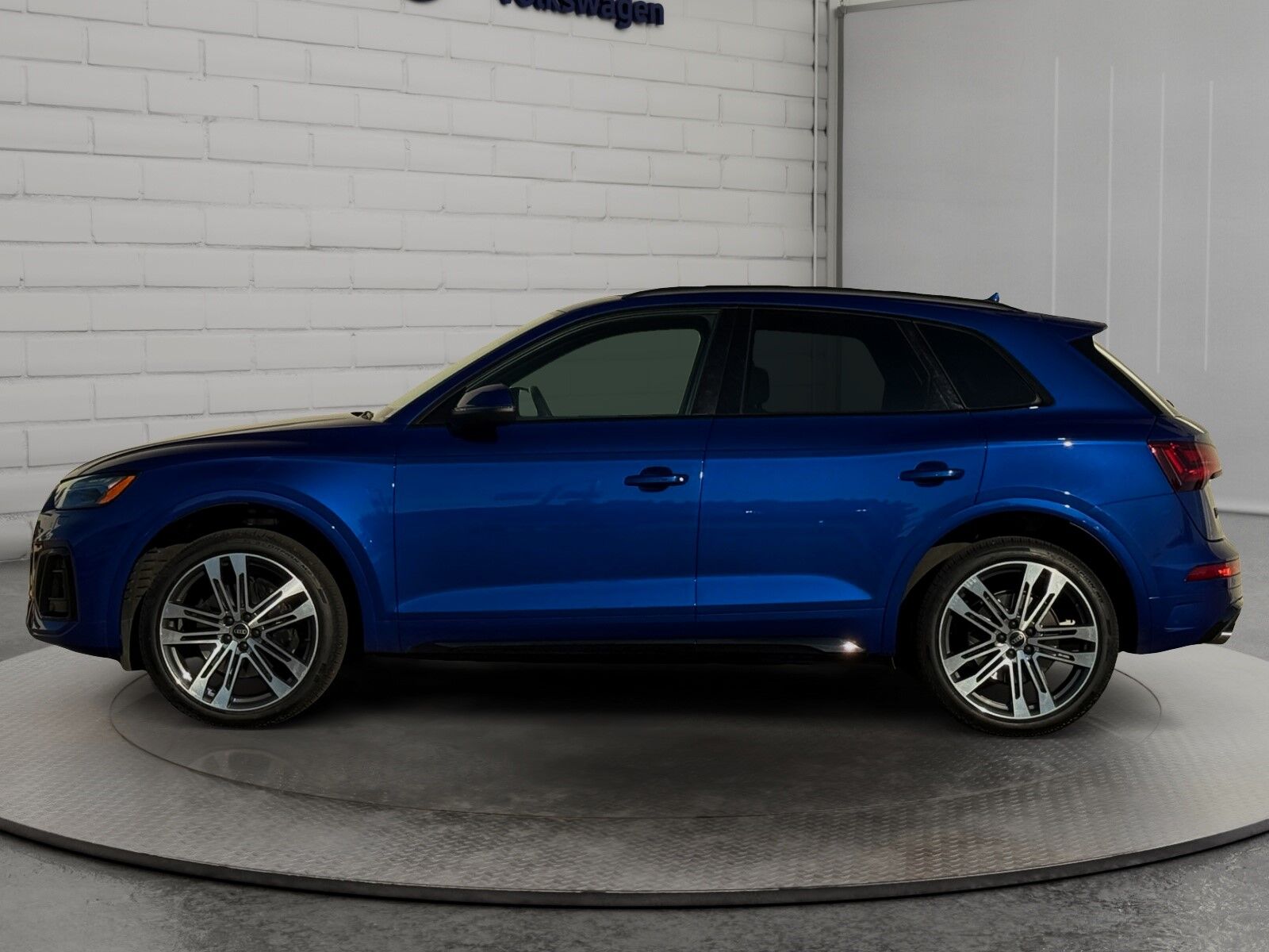 2022 Audi SQ5